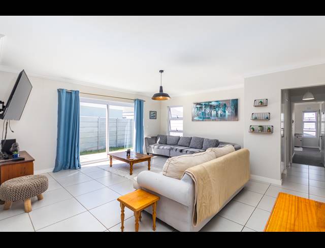 3 BEDROOM FREESTANDING SOLD IN SUNNINGDALE